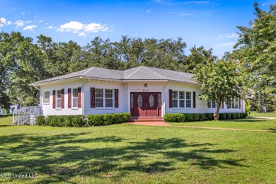 Beach Home For Sale in Gulfport, Mississippi