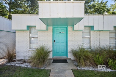 Beach Condo For Sale in Gulf Shores, Alabama