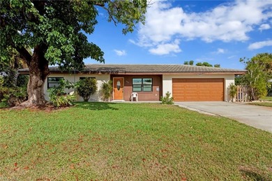 Beach Home For Sale in Fort Myers, Florida