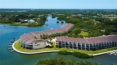 Beach Townhome/Townhouse Sale Pending in Oldsmar, Florida
