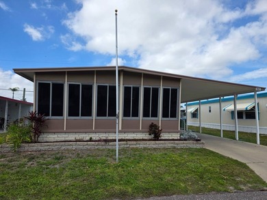 Beach Home For Sale in St. Petersburg, Florida