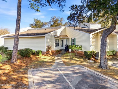 Beach Townhome/Townhouse Sale Pending in Panama City, Florida