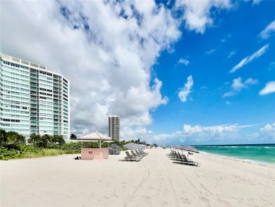 Beach Condo For Sale in Miami Beach, Florida