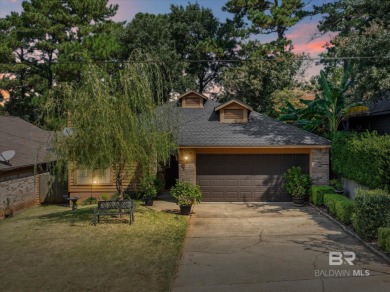 Beach Home For Sale in Daphne, Alabama