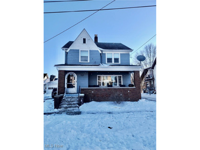 Beach Home For Sale in Sandusky, Ohio