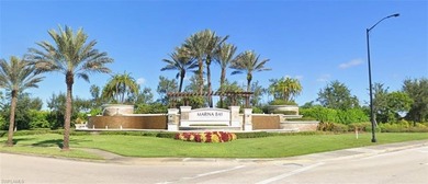 Beach Home For Sale in Fort Myers, Florida