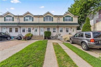 Beach Home For Sale in Staten  Island, New York