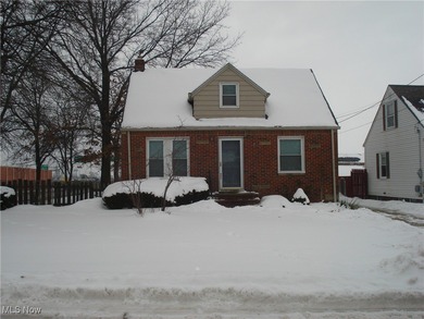 Beach Home For Sale in Euclid, Ohio