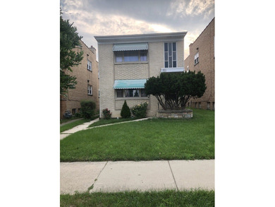 Beach Home For Sale in Skokie, Illinois