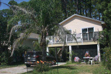 Beach Home Sale Pending in Destin, Florida