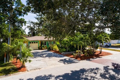 Beach Home For Sale in St. Petersburg, Florida