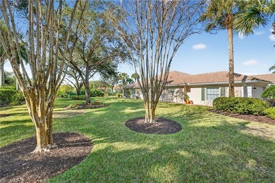 Beach Townhome/Townhouse For Sale in Bonita Springs, Florida