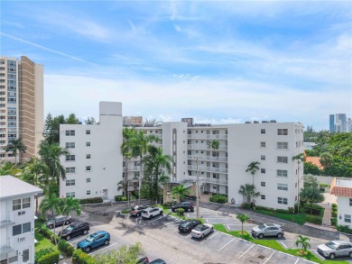 Beach Condo Sale Pending in Hallandale Beach, Florida