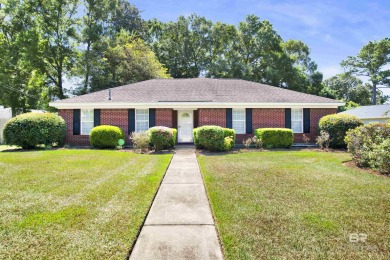 Beach Home Sale Pending in Daphne, Alabama