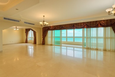 Beach Home For Sale in Panama City, 