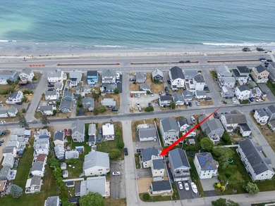 Beach Condo For Sale in Hampton, New Hampshire