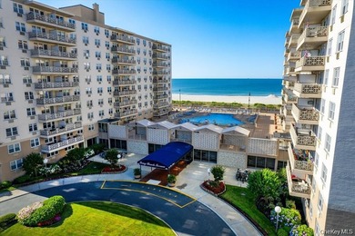 Beach Home For Sale in Long Beach, New York