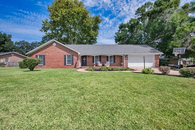 Beach Home Sale Pending in Shalimar, Florida