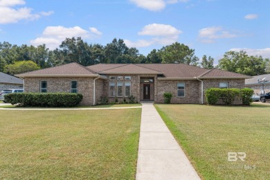 Beach Home For Sale in Foley, Alabama