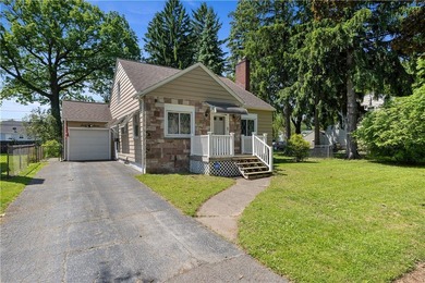 Beach Home For Sale in Rochester, New York