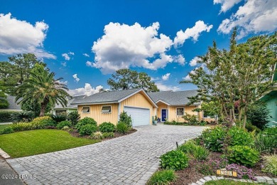 Beach Home For Sale in Saint Helena Island, South Carolina