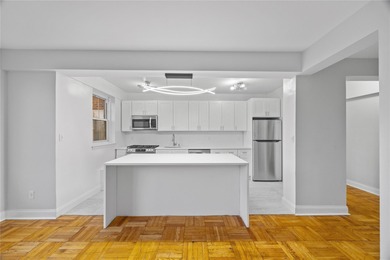 Beach Home Sale Pending in New Rochelle, New York