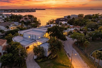 Beach Home For Sale in Tampa, Florida