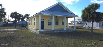 Beach Home For Sale in Mexico Beach, Florida