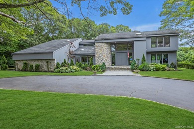 Beach Home For Sale in Huntington, New York