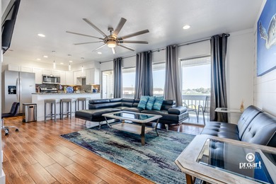 Beach Condo For Sale in Destin, Florida