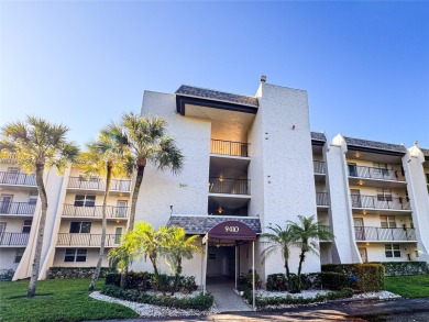 Beach Condo For Sale in Davie, Florida