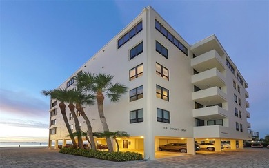 Beach Condo For Sale in Sarasota, Florida