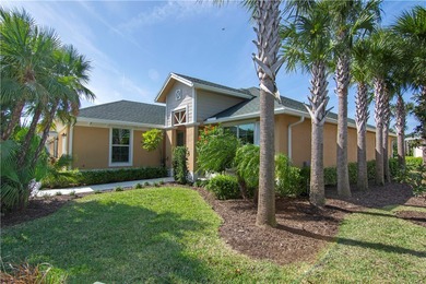 Beach Townhome/Townhouse Active Under Contract in Vero Beach, Florida