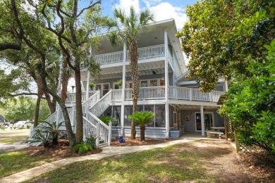 Beach Home For Sale in Gulf Breeze, Florida