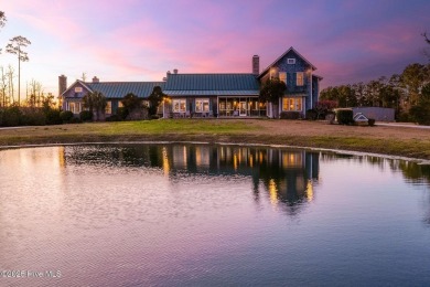 Beach Home For Sale in Davis, North Carolina