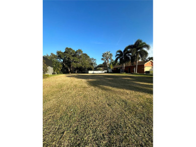 Beach Lot For Sale in St. Petersburg, Florida