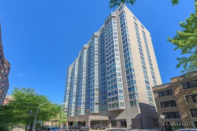 Beach Condo For Sale in Chicago, Illinois