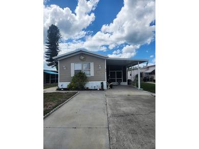 Beach Home For Sale in Ruskin, Florida