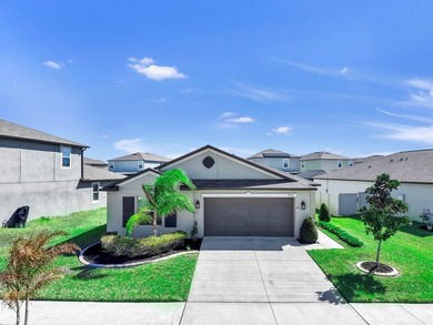 Beach Home Sale Pending in Ruskin, Florida
