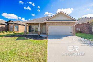 Beach Home For Sale in Foley, Alabama