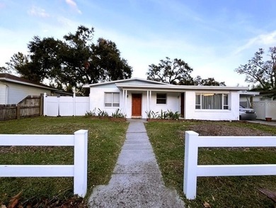 Beach Home For Sale in Tampa, Florida