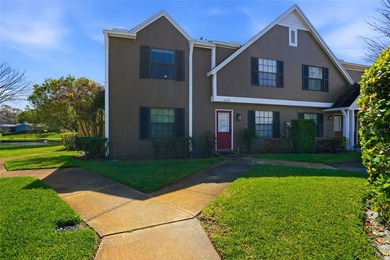 Beach Townhome/Townhouse For Sale in Tampa, Florida