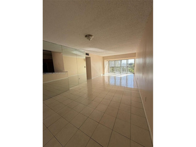 Beach Condo For Sale in Miami, Florida