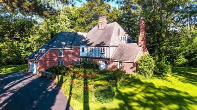 Beach Home For Sale in Erie, Pennsylvania