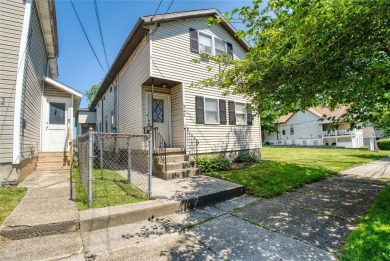 Beach Home Sale Pending in Erie, Pennsylvania