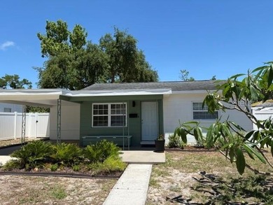 Beach Home For Sale in St. Petersburg, Florida
