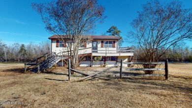 Beach Home For Sale in Moyock, North Carolina