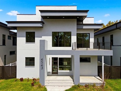 Beach Home For Sale in St. Petersburg, Florida