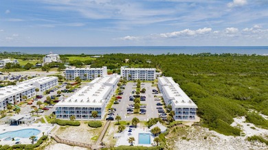 Beach Condo For Sale in Gulf Shores, Alabama