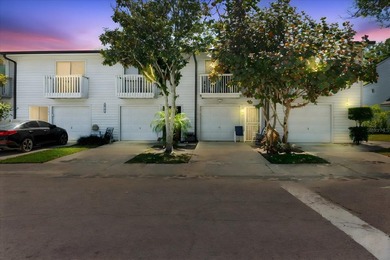 Beach Condo For Sale in Pinellas Park, Florida